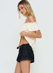 Wittney Buckle Micro Shorts Raw Denim