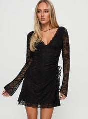 Airabella Long Sleeve Lace Mini Dress Black