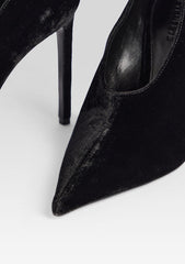 Mollie Velvet Pump